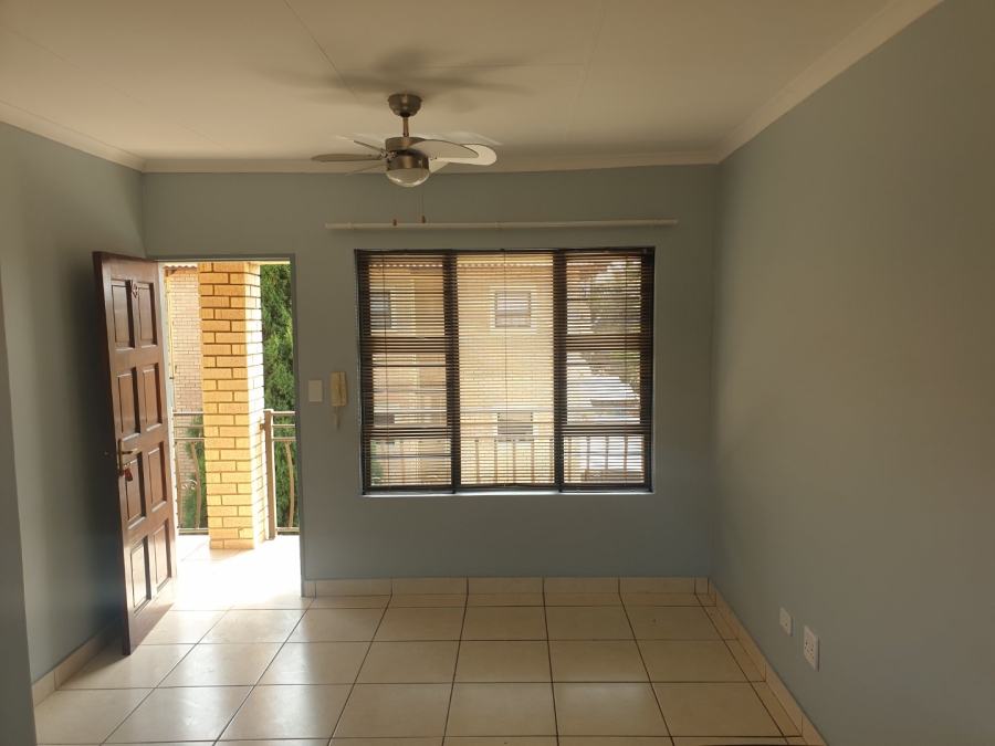 1 Bedroom Property for Sale in Potchefstroom North North West